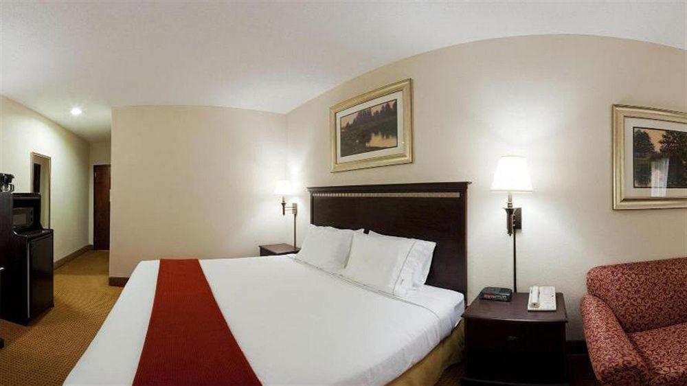 Lexington Inn And Suites Extérieur photo